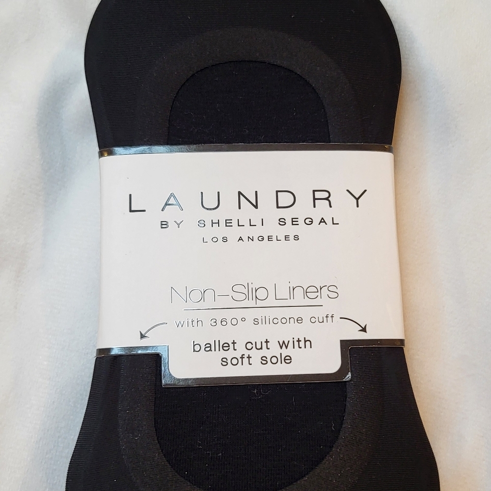 Laundry by Shelli Segal ballet cut Non-slip liners socks black
